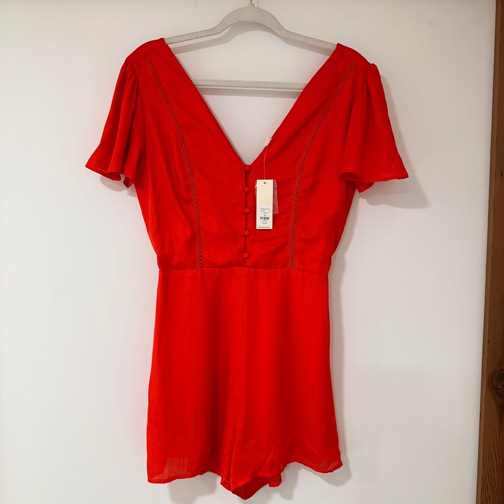 Francesca's Mi Ami V-Neck Romper Women Size M Bright Red Crochet Trim | Boho